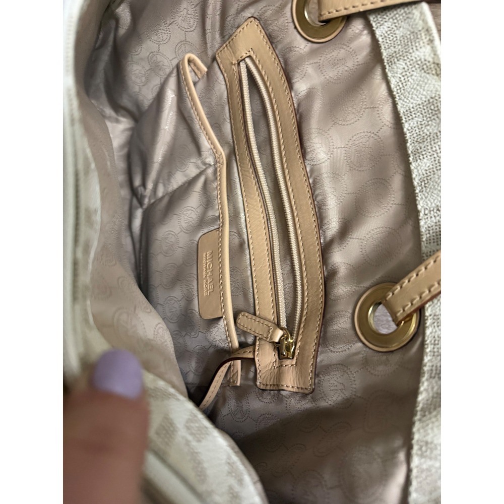 Michael Kors Jet Set Travel Tote‎ Bag Vanilla Signature Monogram Medium Gold HW - Picture 9 of 11